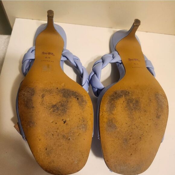 Coach "Mollie" Periwinkle Blue Leather Kitten Heel Sandals sz.6.5 $235 w/Dustbag - Picture 9 of 10